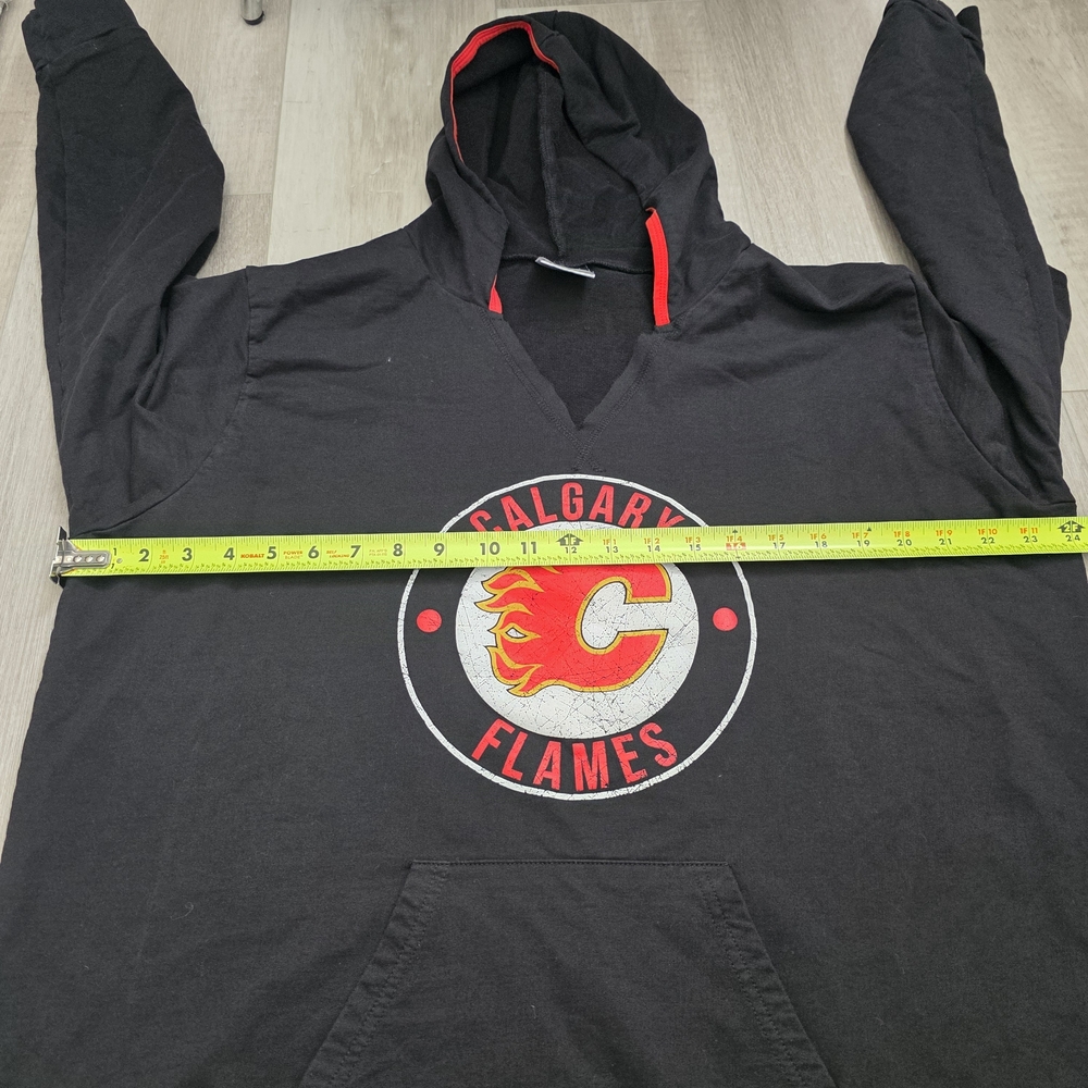 NHL Calgary Flames Black and Red Crew Neck Hoodie - Picture 8 of 12